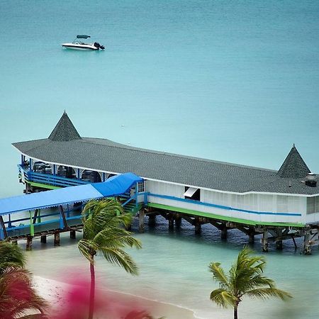 Starfish Halcyon Cove Dickenson Bay Exterior foto